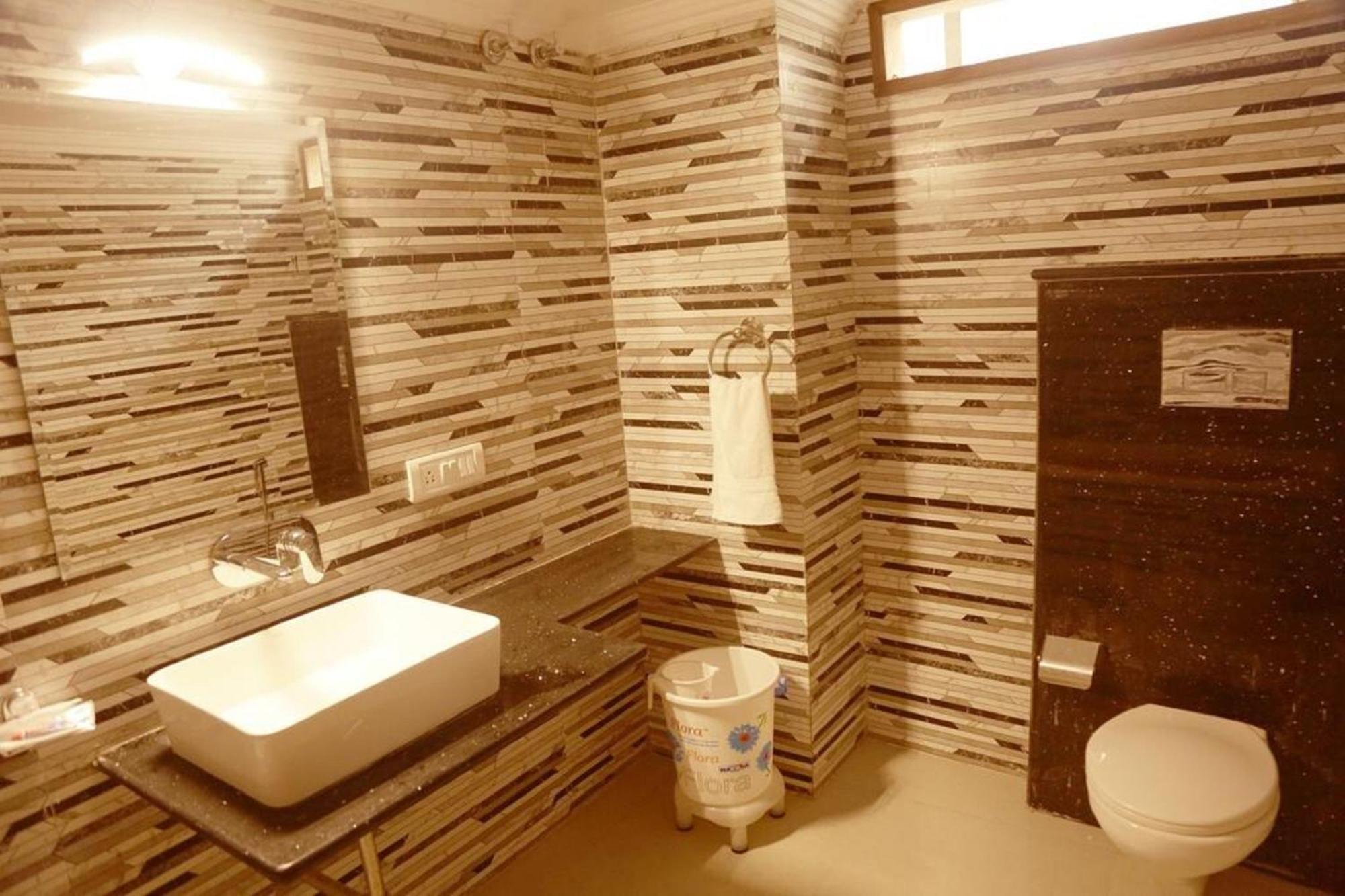 Hotel True Stay At New Delhi Railway Station Экстерьер фото