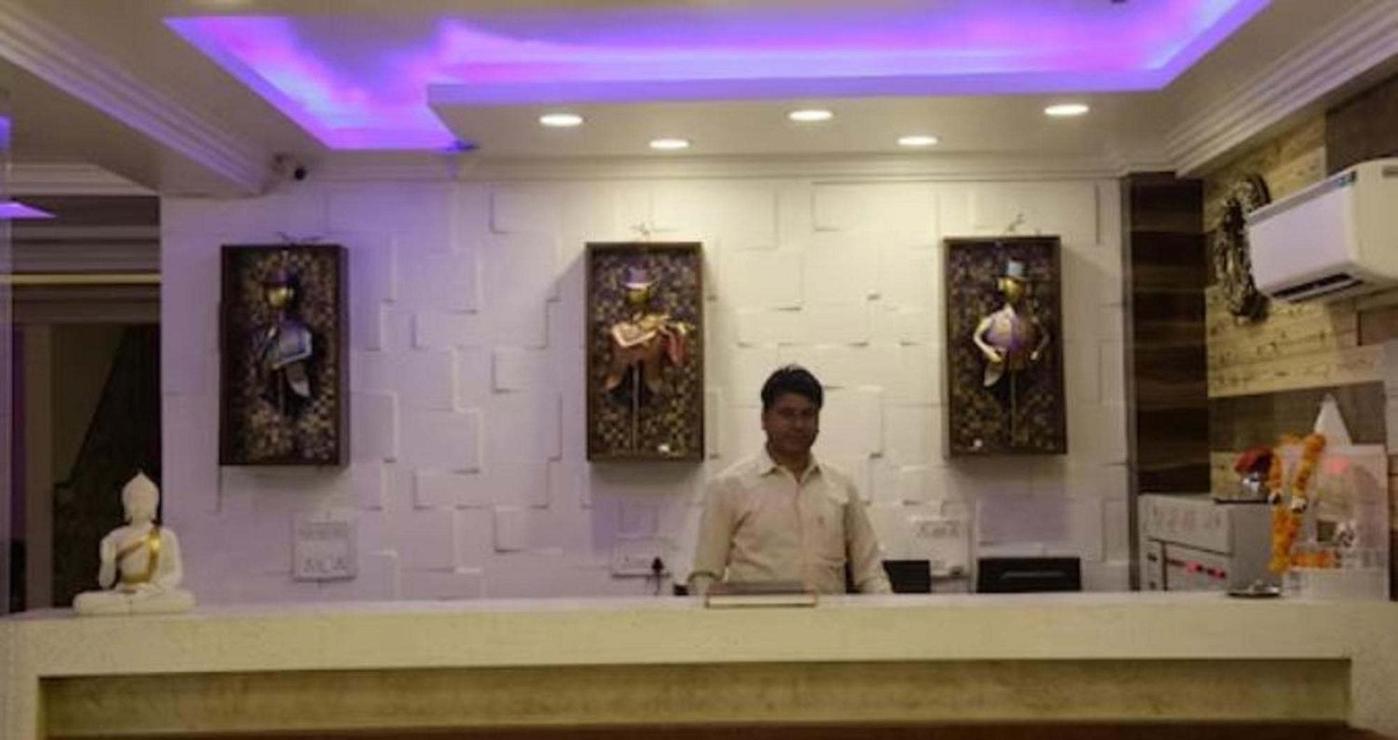 Hotel True Stay At New Delhi Railway Station Экстерьер фото